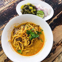 ข้าวซอยแม่สาย food