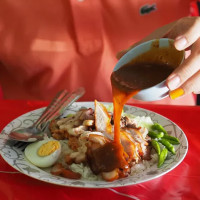 อนุวัฒน์ food