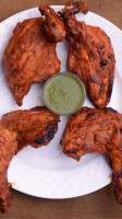 Tymad Bistro food
